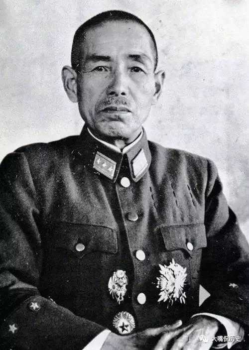 日本陆军军官图片