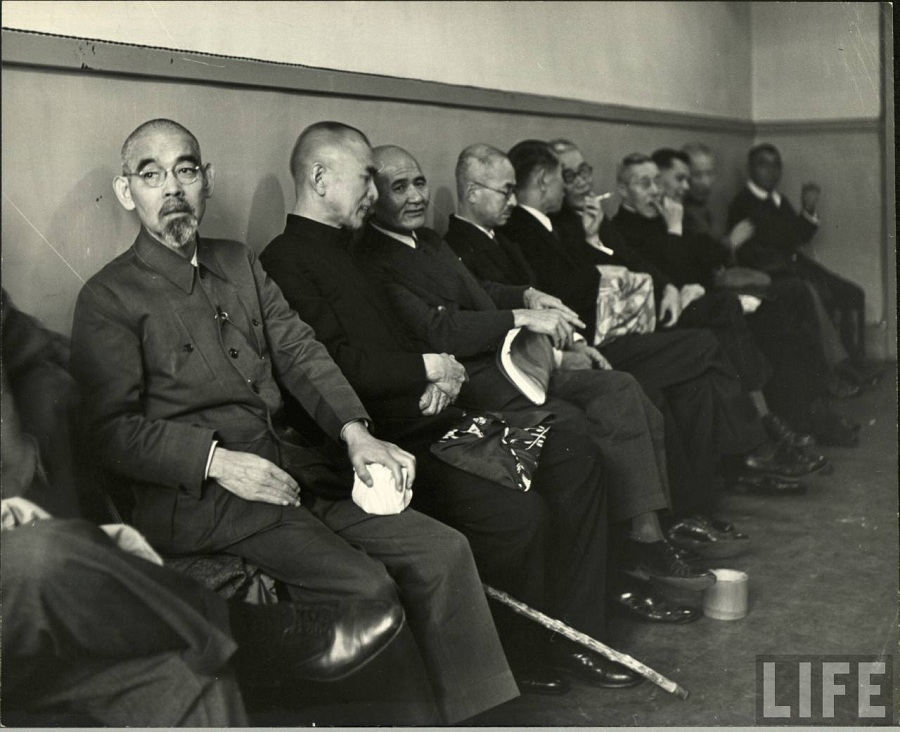 1946年，候审的松冈洋右等战犯。