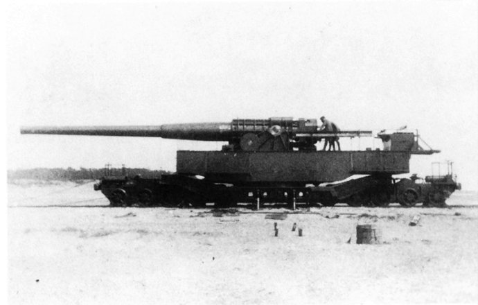 03 日军90式24厘米列车加农炮