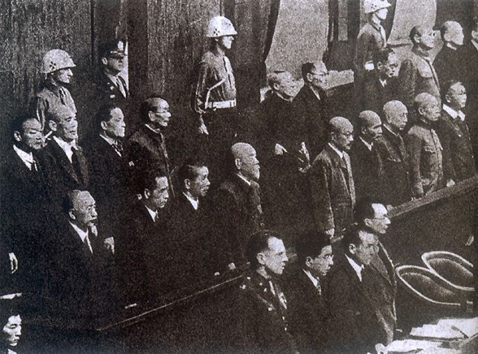 10   1946年到1948年，远东国际军事法庭在审判日本战犯的过程中，涉及了日本强制奴役中国劳工的罪行，但并没有专门就此提起诉讼。