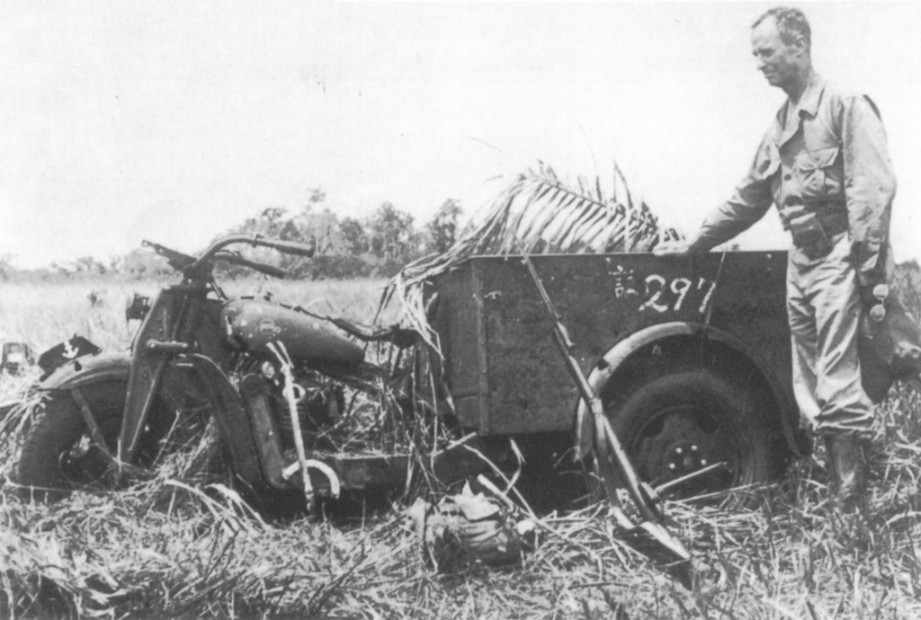 美军在南方战场缴获的一式三轮摩托车。