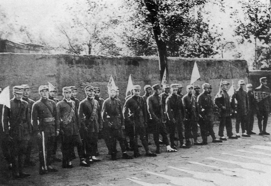 1938年护送林迈可从冀中去晋察冀的部队。