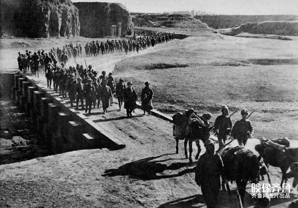 1937年12月26日，日军沿胶济铁路向济南进犯。