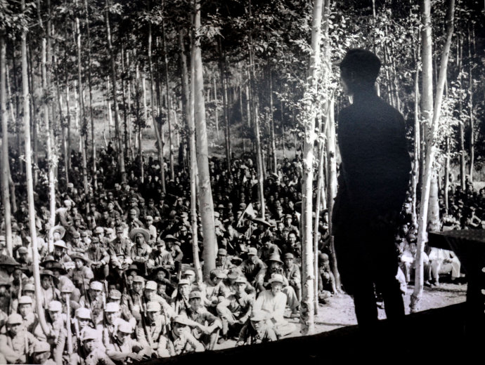 1938年河北，聂荣臻出席部队大会