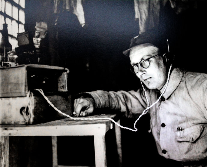 1944河北，林迈可担任晋察冀无线电通信顾问