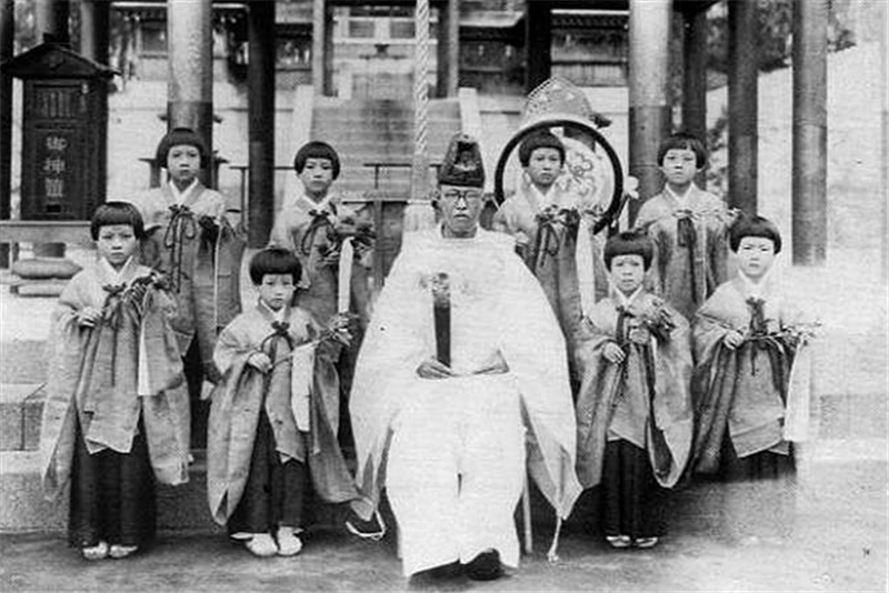 日本人在台湾大肆建神社 