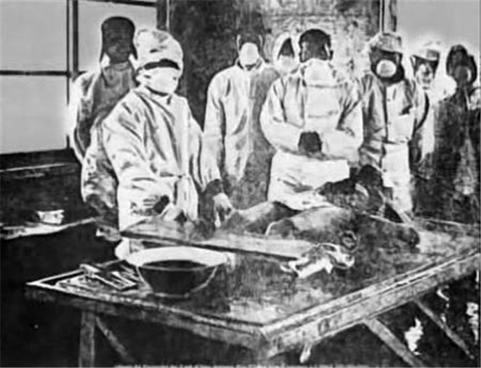731部队用活人进行惨无人道的实验。
