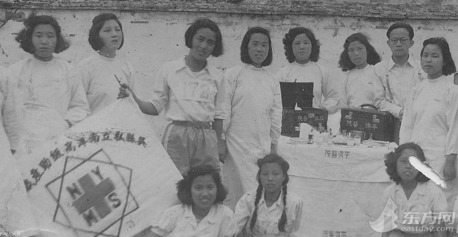 1945年，抗战结束时，中国红十字总会共建有150支红十字救护队，救护人员达到3400余人