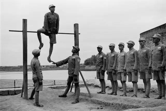 游击队营地，河南南部。中国，1938年