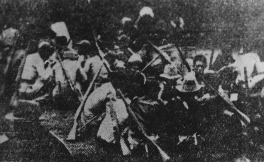 刊登在南洋报纸上的琼崖独立总队抗日战士。