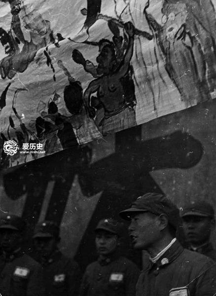 老照片中那些曾激励人心的抗战宣传画 中国不会亡