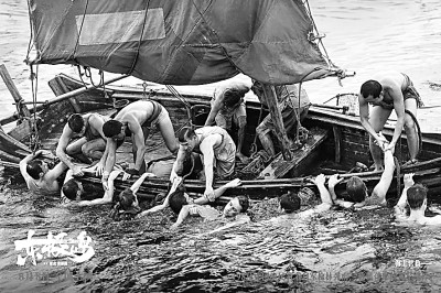 抗战电影的英雄书写